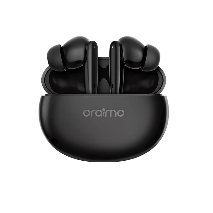 نمای کلی هندزفری بلوتوثی Oraimo RiFF درون کیس شارژ
